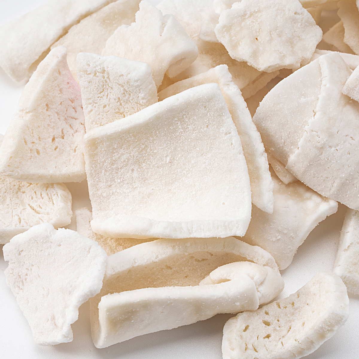 Freeze Dried Coconut Slice | Sugared 1kg Bulk Pack
