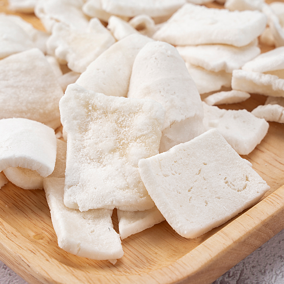 Freeze Dried Coconut Slice | Sugared 1kg Bulk Pack