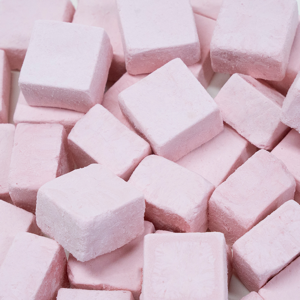 Freeze-Dried Strawberry Ice Cream Flavor Cubes | 1kg Bulk Pack